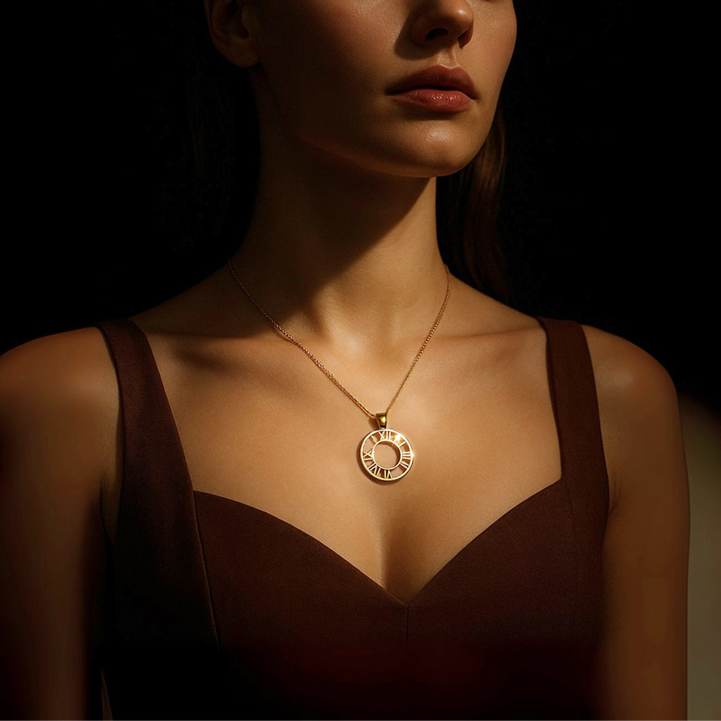 Custom Romeinse Datum Cirkel Ketting